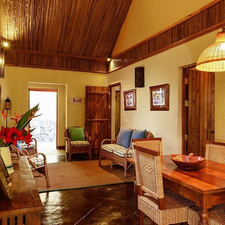 Hotel La Vieille Cheminee Chamarel Esterno foto
